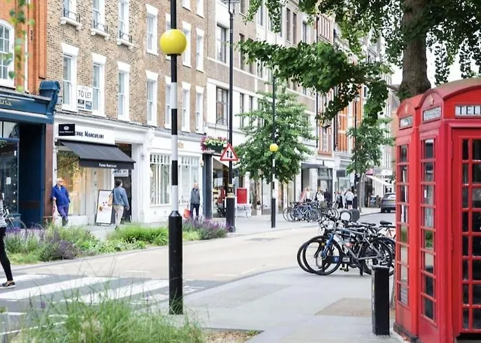 Beautiful Central London Mews, Sleeps 4